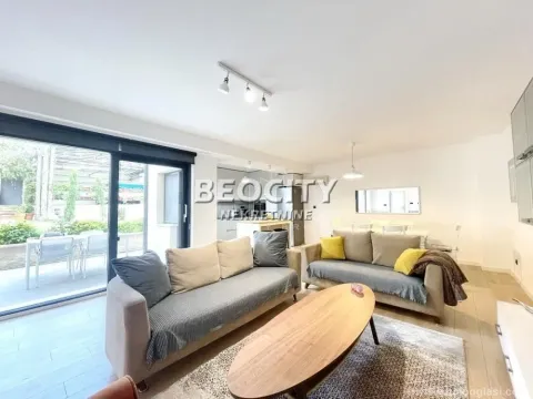 Rent, house, 130m², Senjak, Beograd