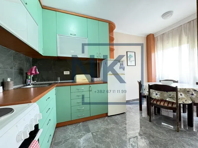Izdavanje, jednosoban stan, 50m², Blok 5, Podgorica
