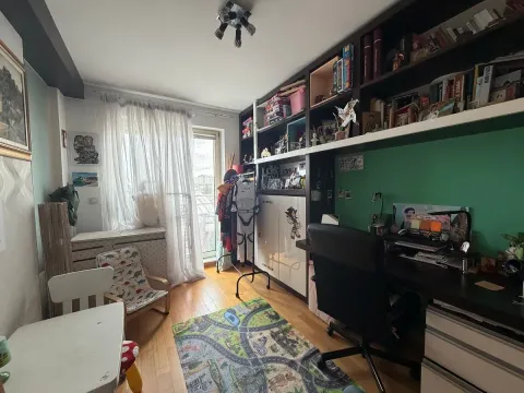 Sale, three bedroom apartment, 68m², Slavujev Venac, Zvezdara Sve Podlokacije - image 10