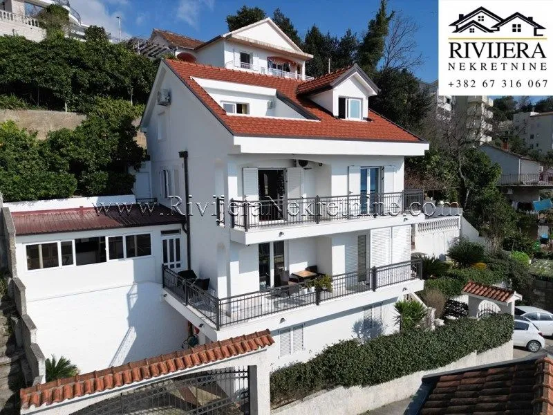 Sale, house, 330m², Savina, Herceg Novi