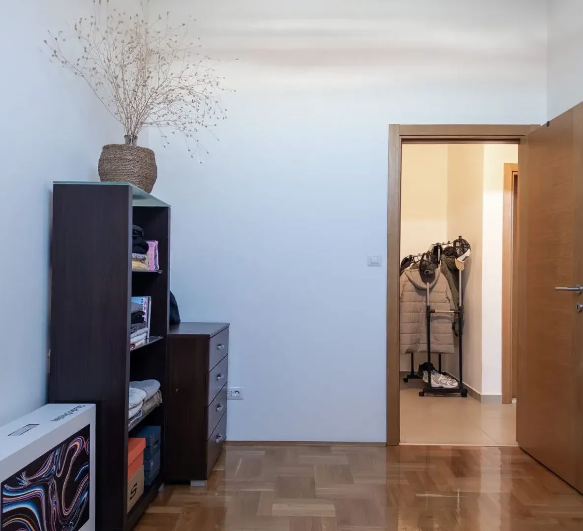 Prodaja, dvosoban stan, 75m², Stari Aerodrom, Podgorica