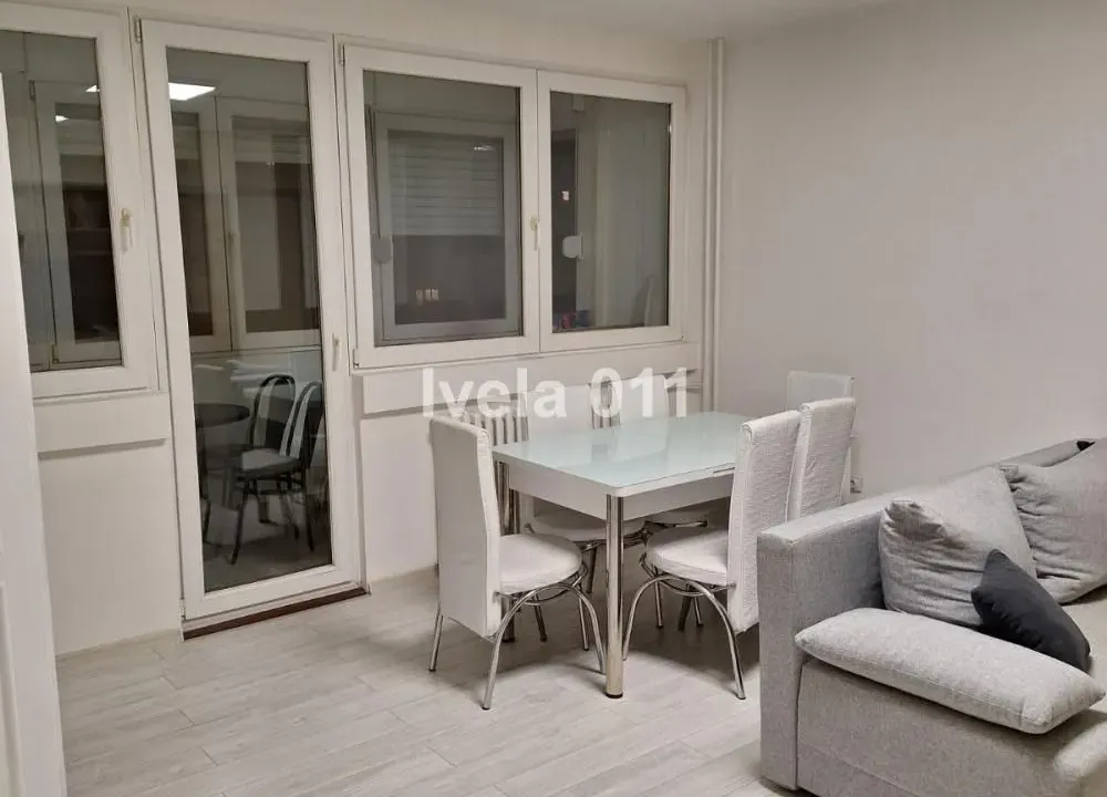 Izdavanje, dvosoban stan, 49m², Voždovac Sve Podlokacije, Beograd