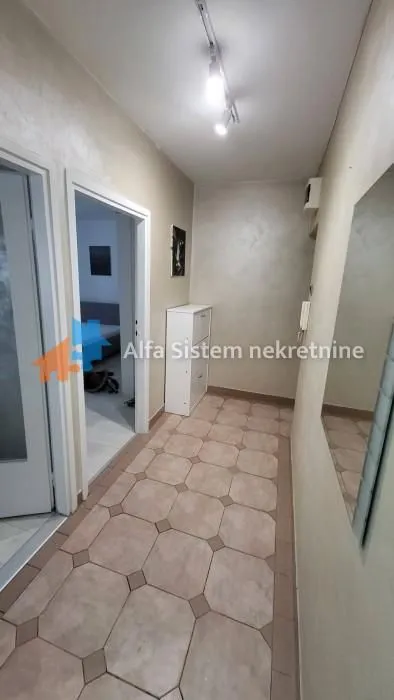 Rent, two bedroom apartment, 50m², Savski Venac, Beograd