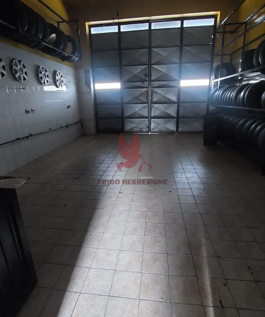 Sale, office space, 997m², Rabrovac, Mladenovac
