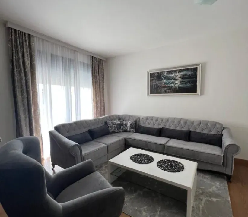 Izdavanje, jednosoban stan, 38m², Kava, Tivat