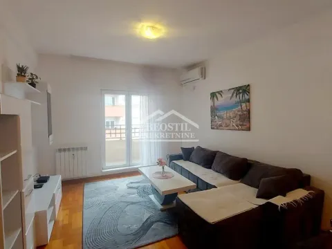 Izdavanje, dvosoban stan, 51m², Đeram Pijaca, Beograd - image 3
