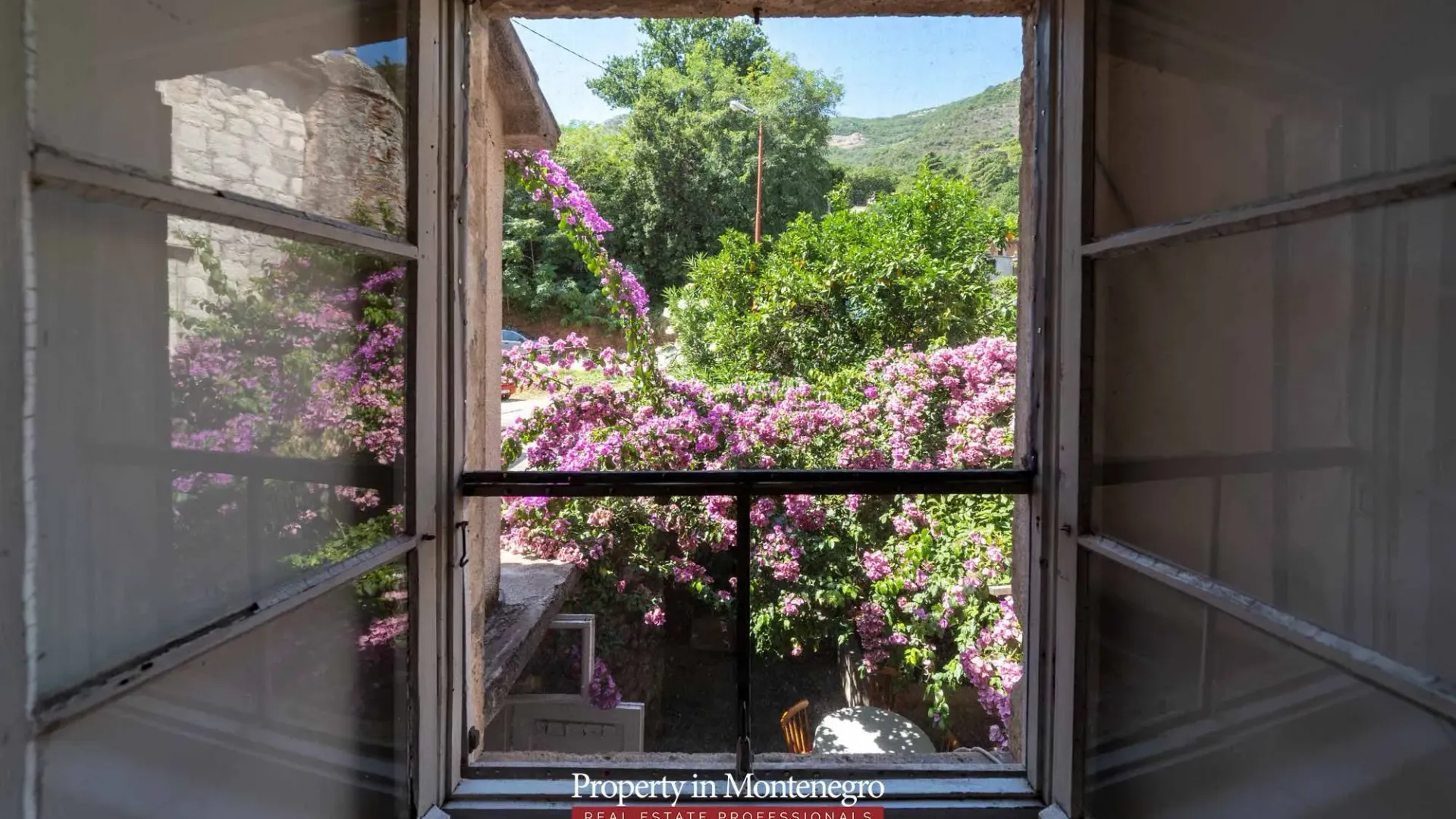 Prodaja, kuća, 321m², Prčanj, Kotor