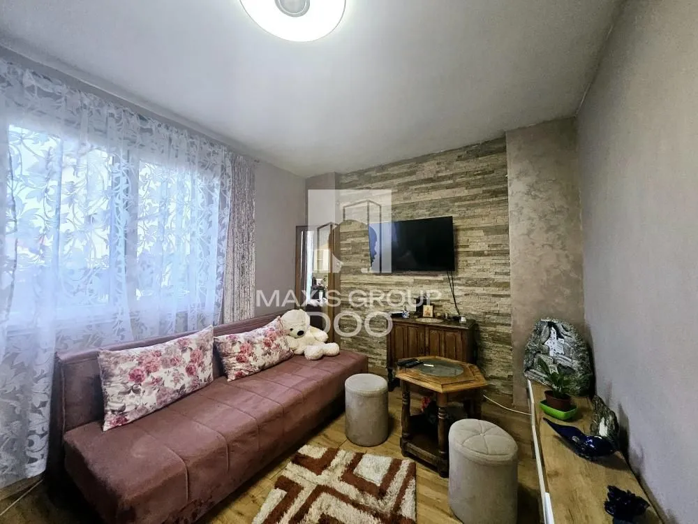 Izdavanje, dvosoban stan, 40m², Altina, Beograd