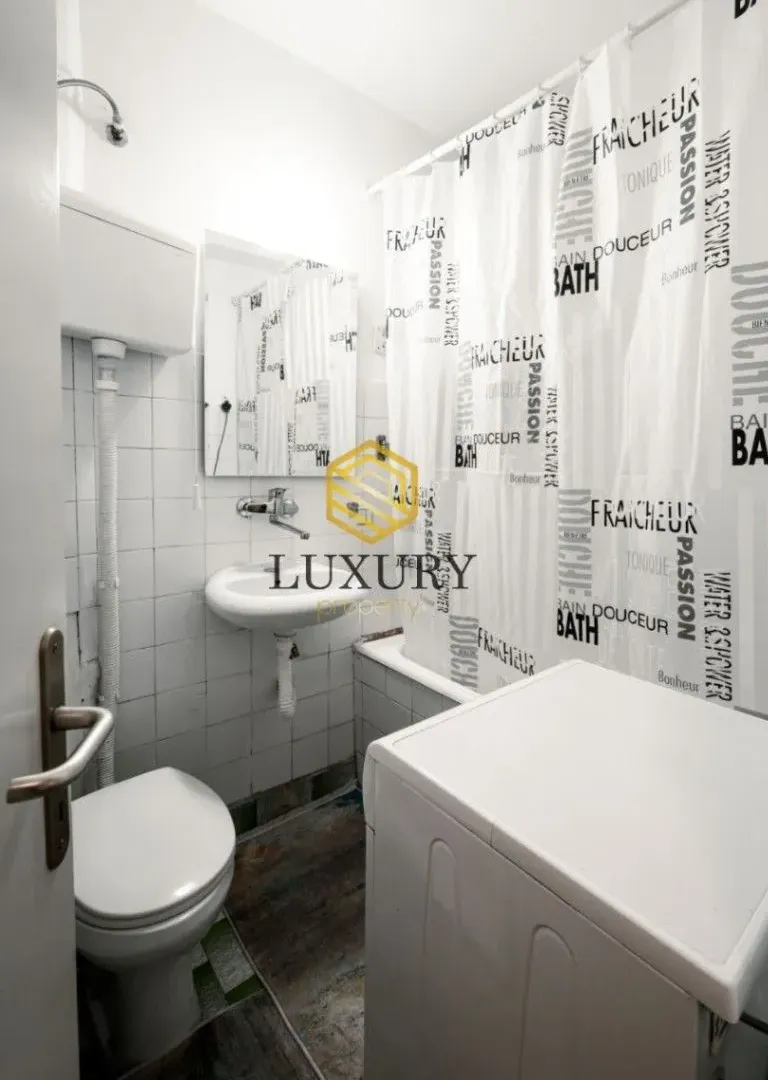 Prodaja, stan, 68m², Gintaš, Podgorica