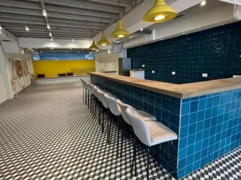 Izdavanje, poslovni prostor, 2000m², Voždovac Sve Podlokacije, Beograd - image 2