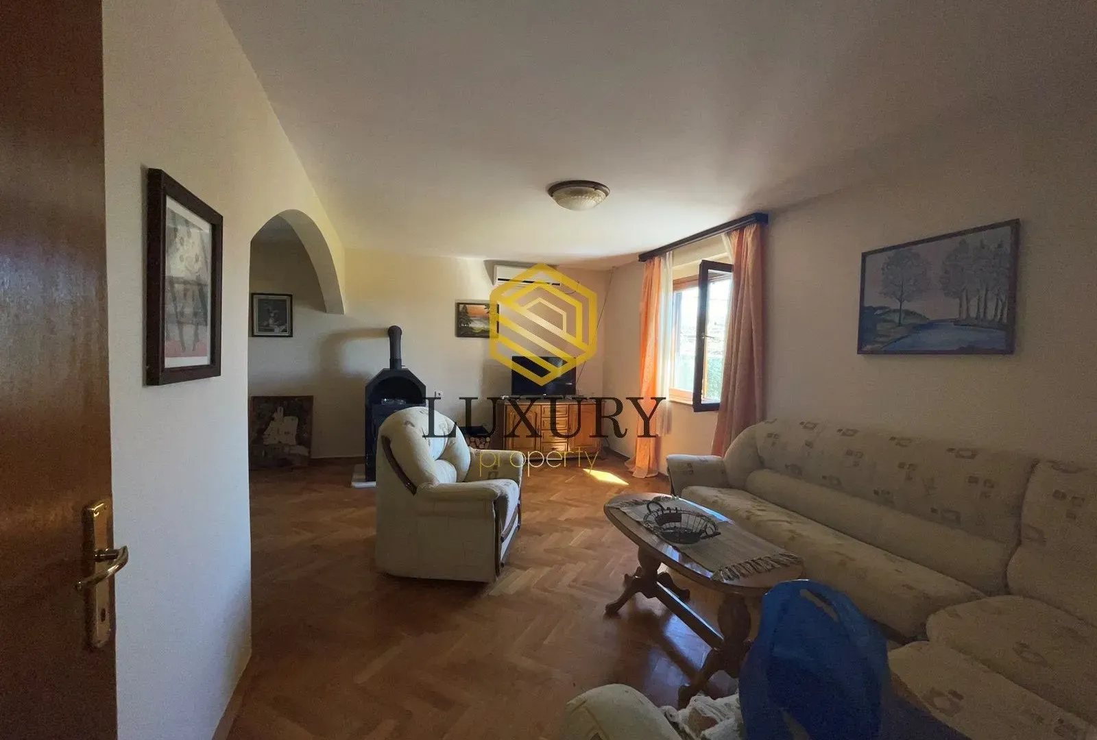 Rent, house, 100m², Tološi, Podgorica