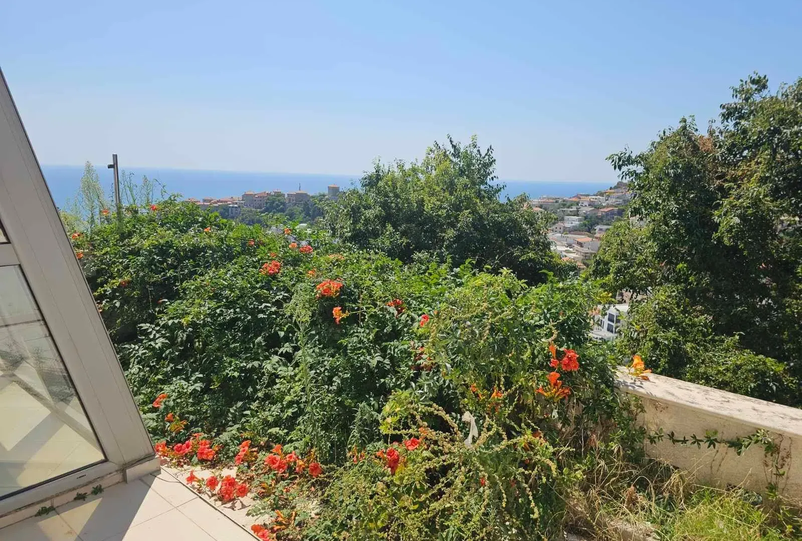 Prodaja, jednosoban stan, 85m², Pinješ, Ulcinj