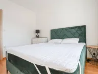 Izdavanje, dvosoban stan, 64m², Bečići, Budva - image 4
