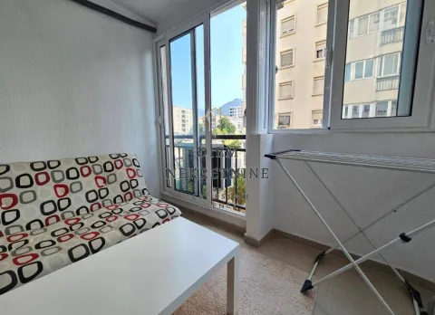 Rent, two bedroom apartment, 70m², Centar, Bar - image 10