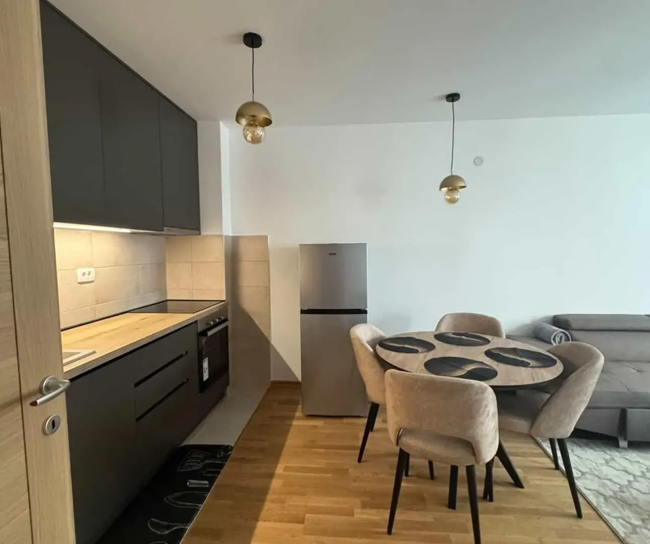 Rent, one bedroom apartment, 40m², Stari Aerodrom, Podgorica