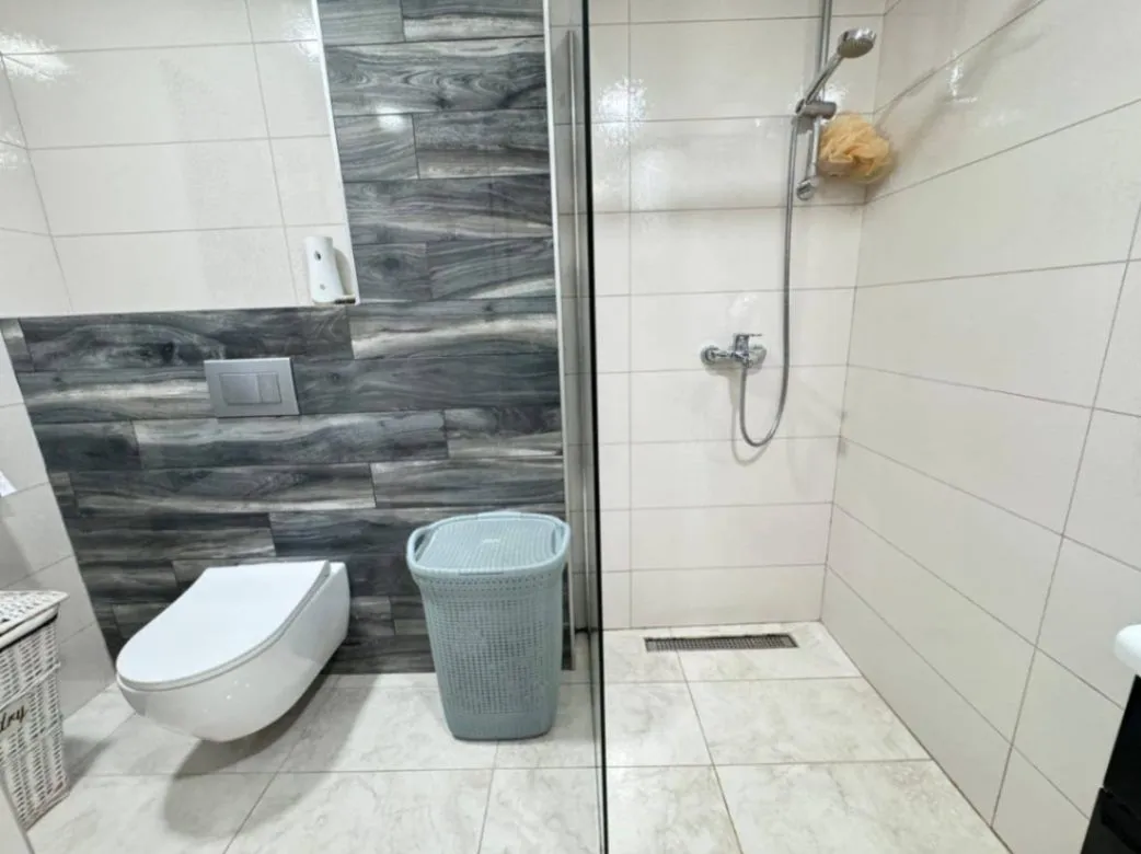 Sale, three bedroom apartment, 66m², Lazi, Budva