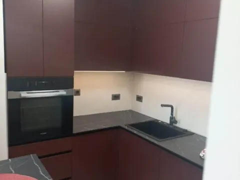 Izdavanje, četvorosoban stan, 95m², Stari Grad, Beograd - image 3