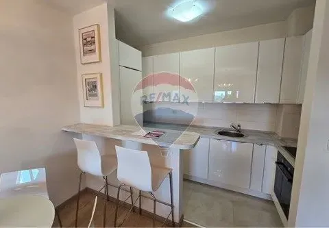 Izdavanje, dvosoban stan, 72m², City Kvart, Podgorica - image 7