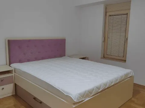 Sale, apartment, 49m², Stari Aerodrom, Podgorica - image 2