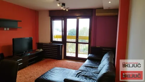 Prodaja, dvosoban stan, 54m², Bulevar Oslobodjenja, Novi Sad Sve Podlokacije - image 1