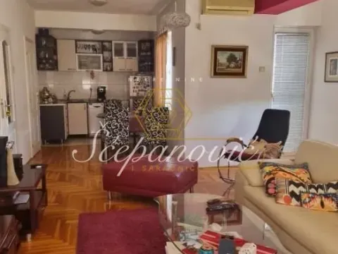 Prodaja, trosoban stan, 79m², Bulevar Evrope, Novi Sad Sve Podlokacije - image 2