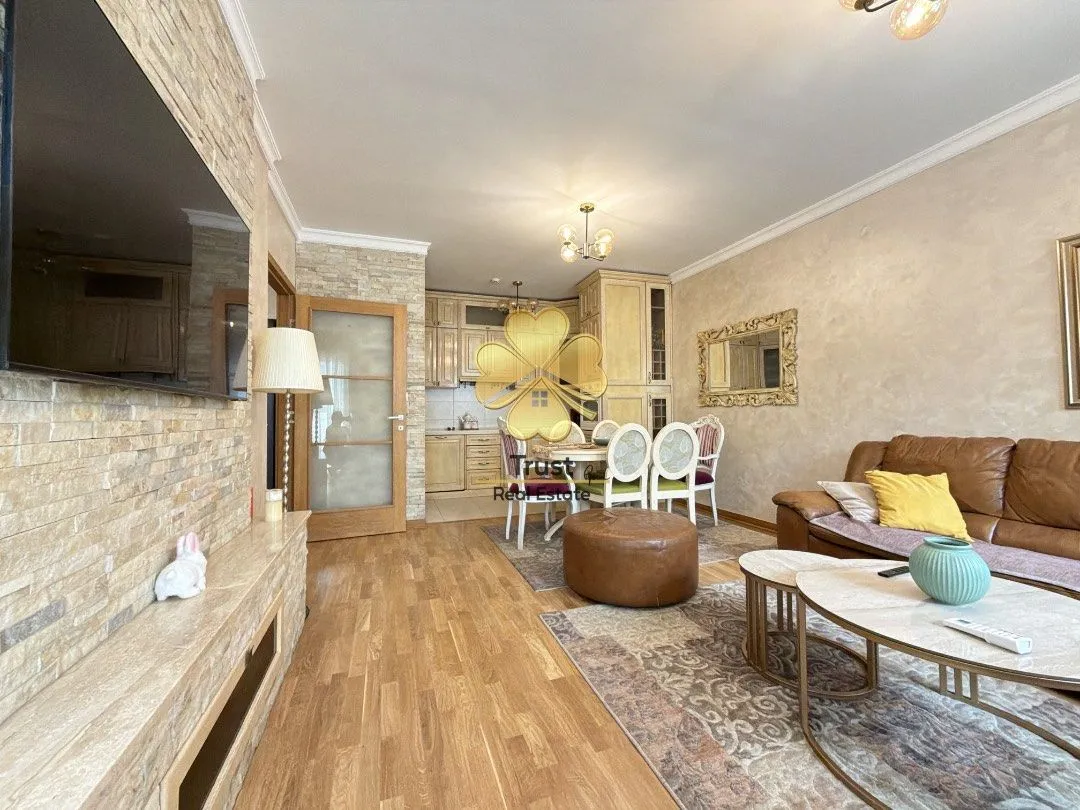 Rent, two bedroom apartment, 95m², City Kvart, Podgorica