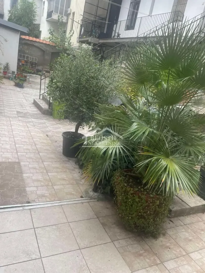 Sale, two bedroom apartment, 38m², Zemun Kej, Zemun Sve Podlokacije