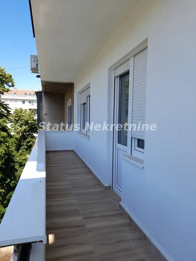 Prodaja, dvosoban stan, 52m², Grbavica, Novi Sad Sve Podlokacije