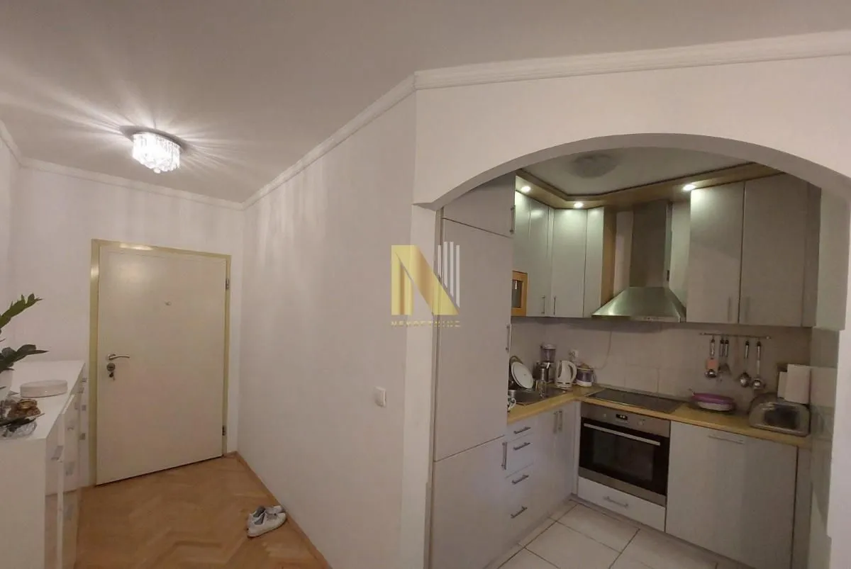 Izdavanje, trosoban stan, 66m², Nova Detelinara, Novi Sad Sve Podlokacije
