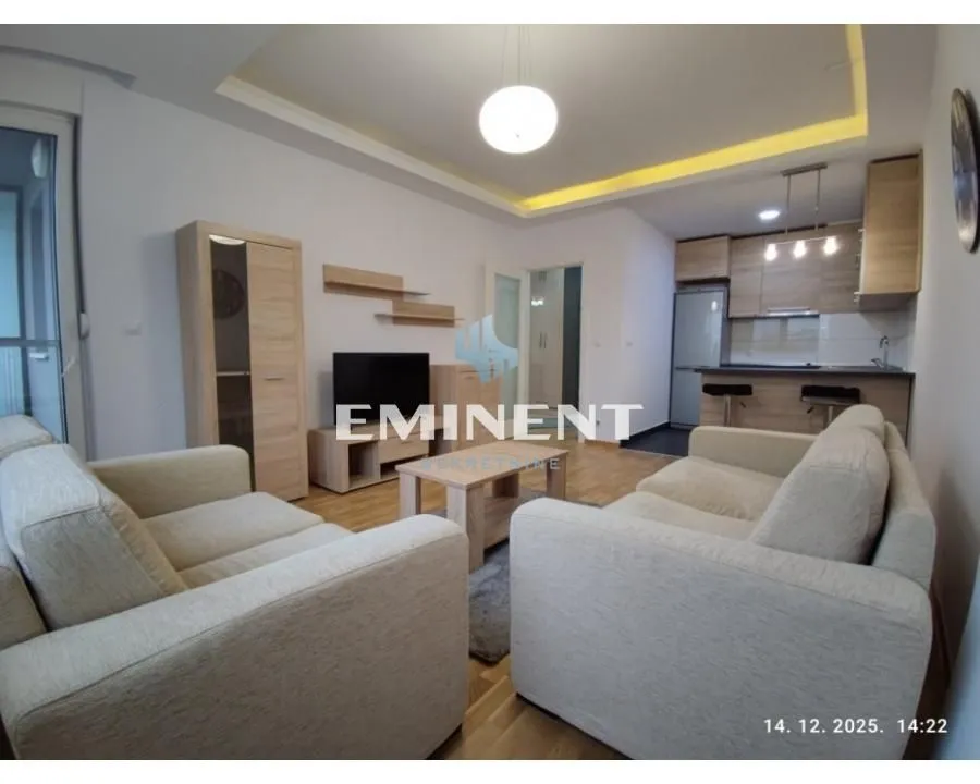 Izdavanje, dvosoban stan, 50m², Novi Beograd Blok 61, Novi Beograd Sve Podlokacije