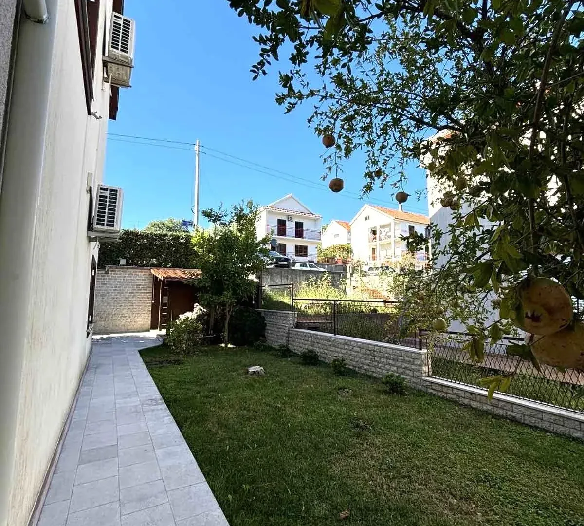 Sale, house, 295m², Radovići, Tivat