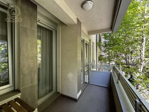 Rent, two bedroom apartment, 50m², Vračar Sve Podlokacije, Beograd - image 9