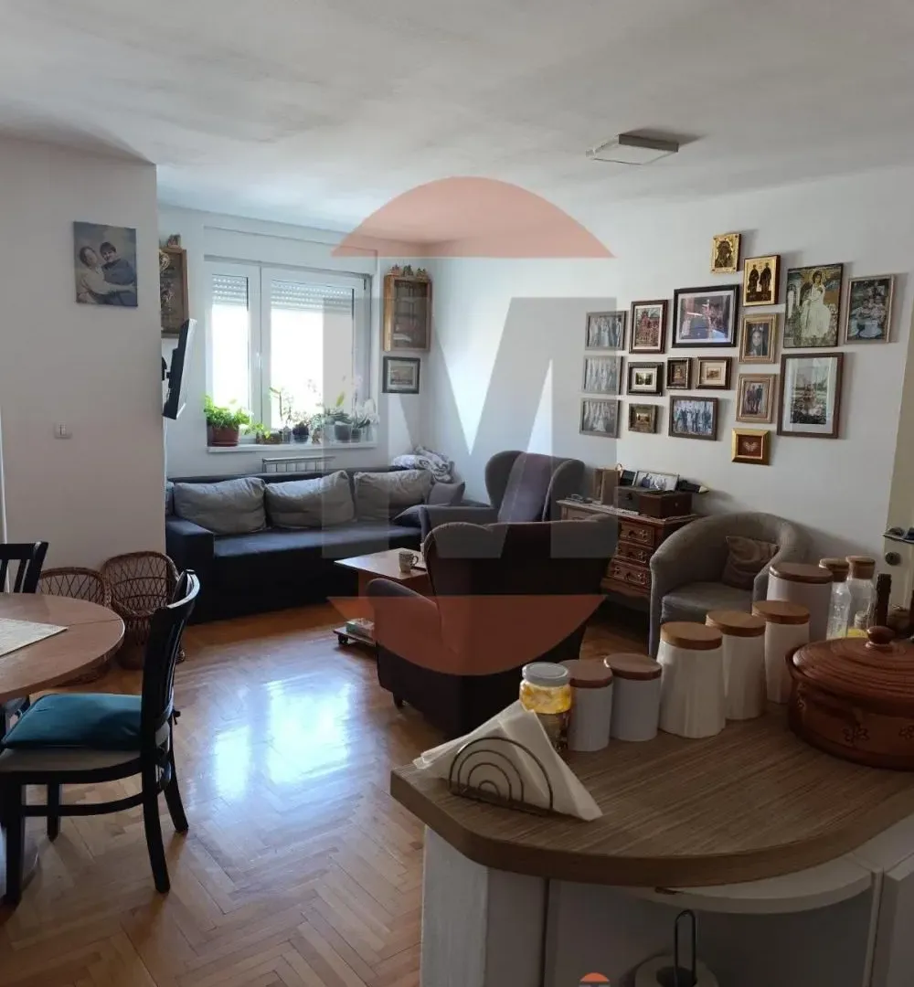 Prodaja, trosoban stan, 84m², Voždovac Sve Podlokacije, Beograd