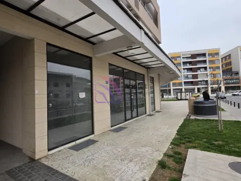 Rent, office space, 165m², Central Point, Podgorica - image 3