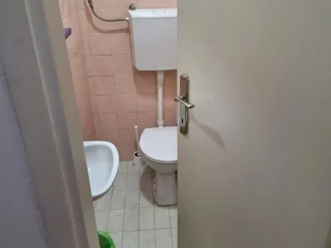 Prodaja, dvosoban stan, 71m², Tuški Put, Podgorica - image 11