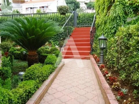 Sale, house, 200m², Budva, Crna Gora - image 21