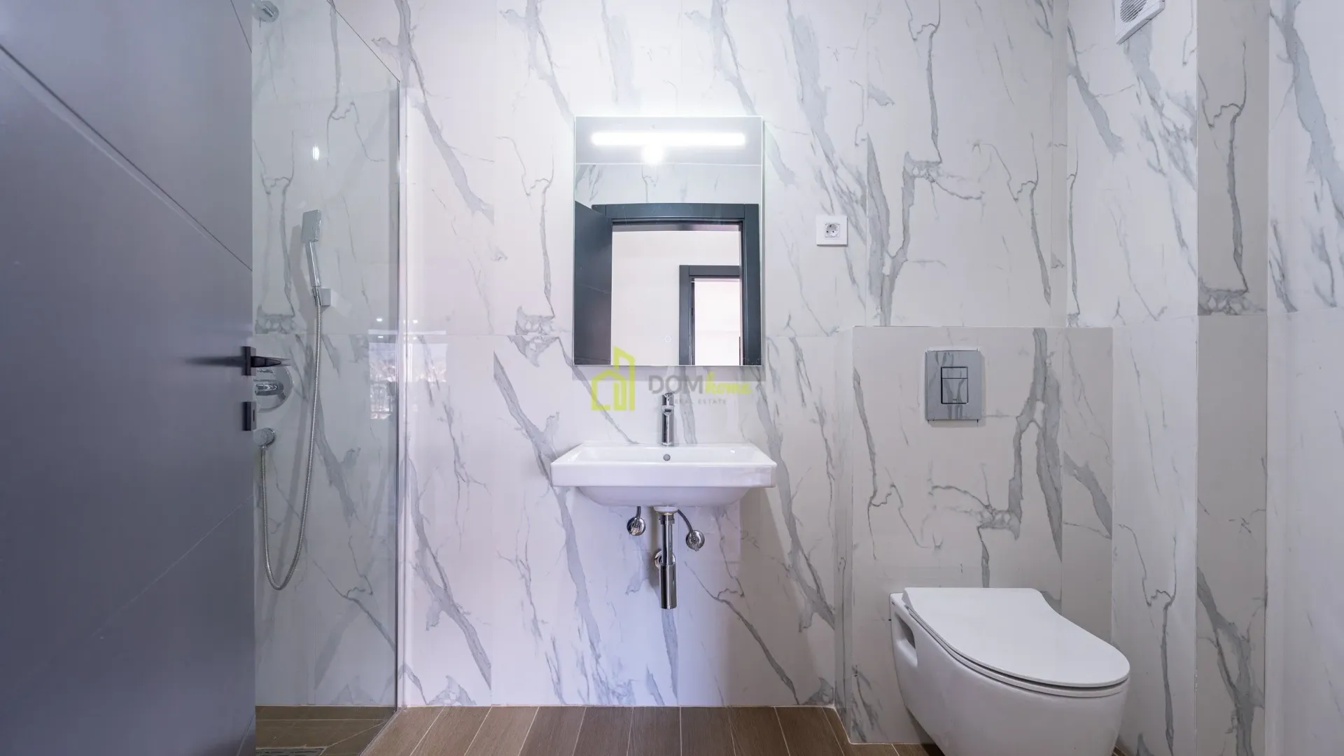 Prodaja, dvosoban stan, 86m², Gorica C, Podgorica