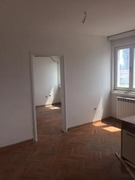 Rent, office space, 705m², Zemun Gornji Grad, Zemun Sve Podlokacije