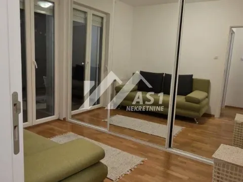 Izdavanje, trosoban stan, 84m², Telep, Novi Sad Sve Podlokacije - image 6