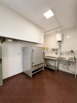 Izdavanje, poslovni prostor, 120m², Centar, Podgorica - image 5