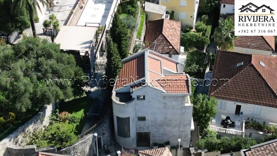 Prodaja, kuća, 264m², Centar, Herceg Novi