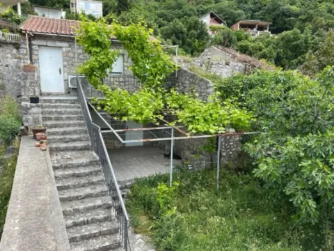 Prodaja, jednosoban stan, 90m², Budva, Crna Gora