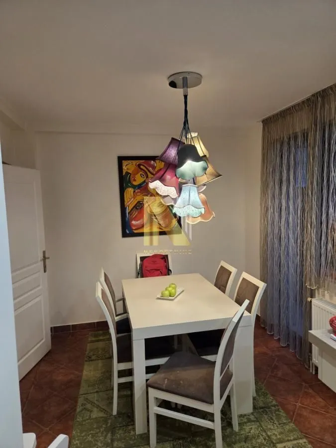 Prodaja, četvorosoban stan, 116m², Grbavica, Novi Sad Sve Podlokacije