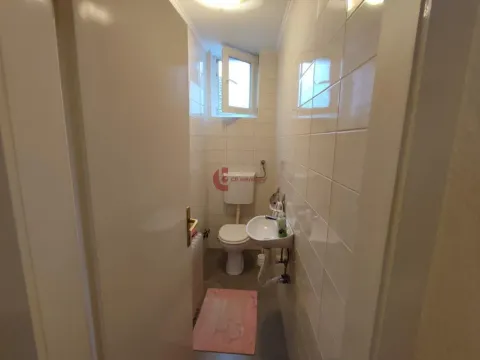 Prodaja, kuća, 224m², Dudova Šuma, Subotica - image 9