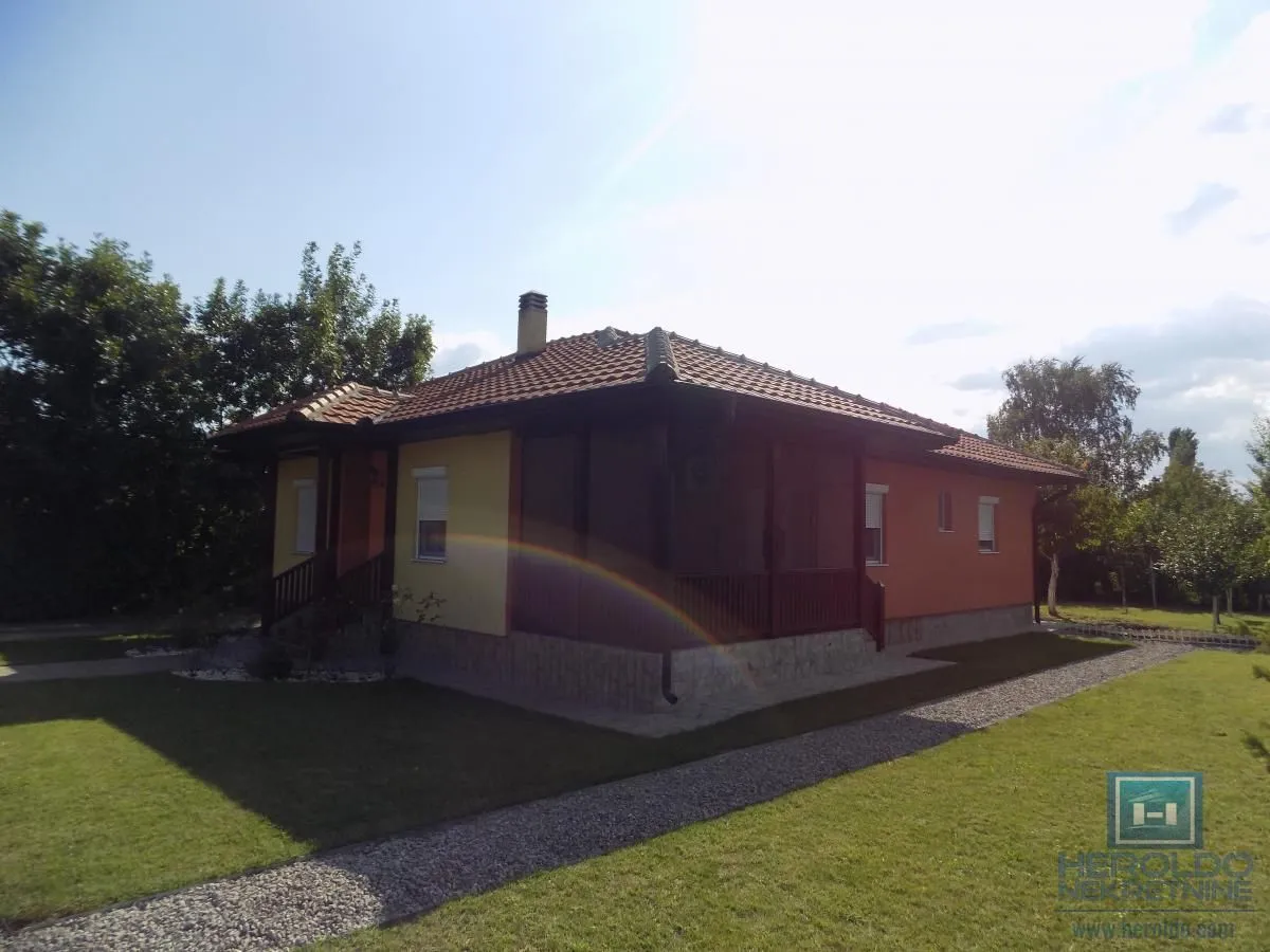 Sale, house, 96m², Karadjordjevo brdo, Paraćin