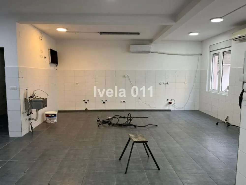 Rent, office space, 146m², Đeram Pijaca, Beograd
