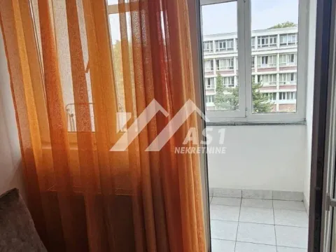 Stan-na-dan, dvosoban stan, 38m², Bulevar Oslobodjenja, Novi Sad Sve Podlokacije - image 4