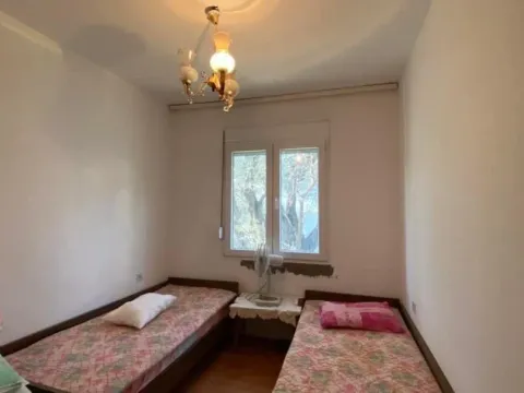 Prodaja, kuća, 242m², Bar, Crna Gora - image 9