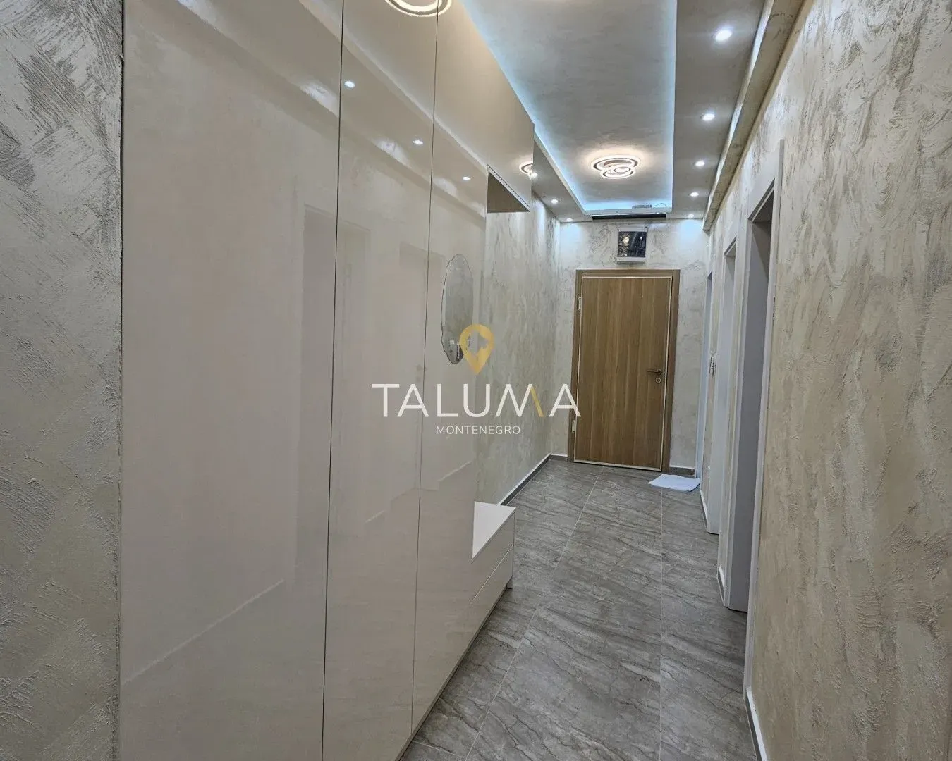 Rent, two bedroom apartment, 86m², Stara Varoš, Podgorica