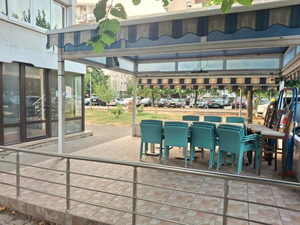 Sale, hospitality venue, 44m², Makedonsko naselje, Bar